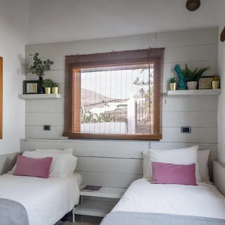 Apartment Casa Botanica - Island Location - 10 Mins Drive To Famara And La Santa *