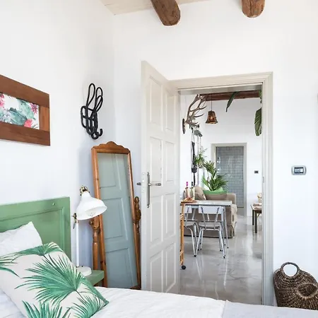 Casa Botanica - Island Location - 10 Mins Drive To Famara And La Santa * Tao